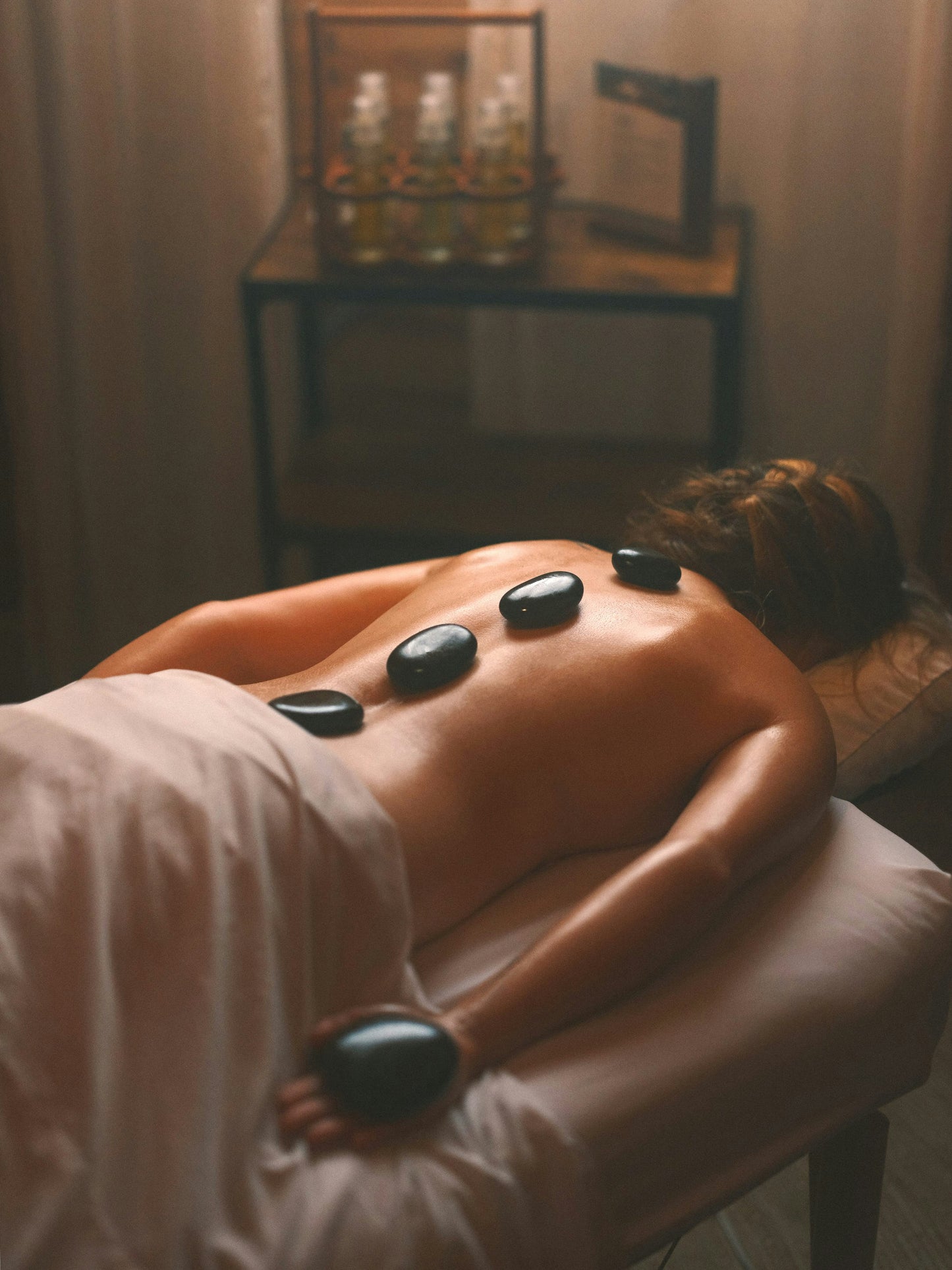 Hot Stone - Relax & Nurture Package - 90 Mins (NEW)