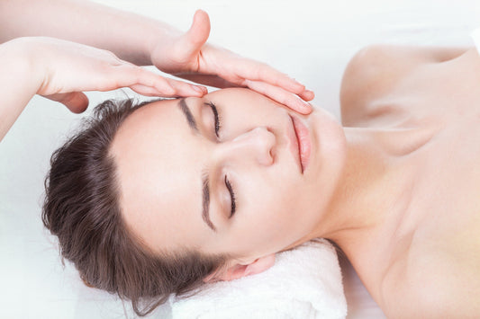 Body Massage & Natural Facial - 60 Mins Treatments & Facials The White Room